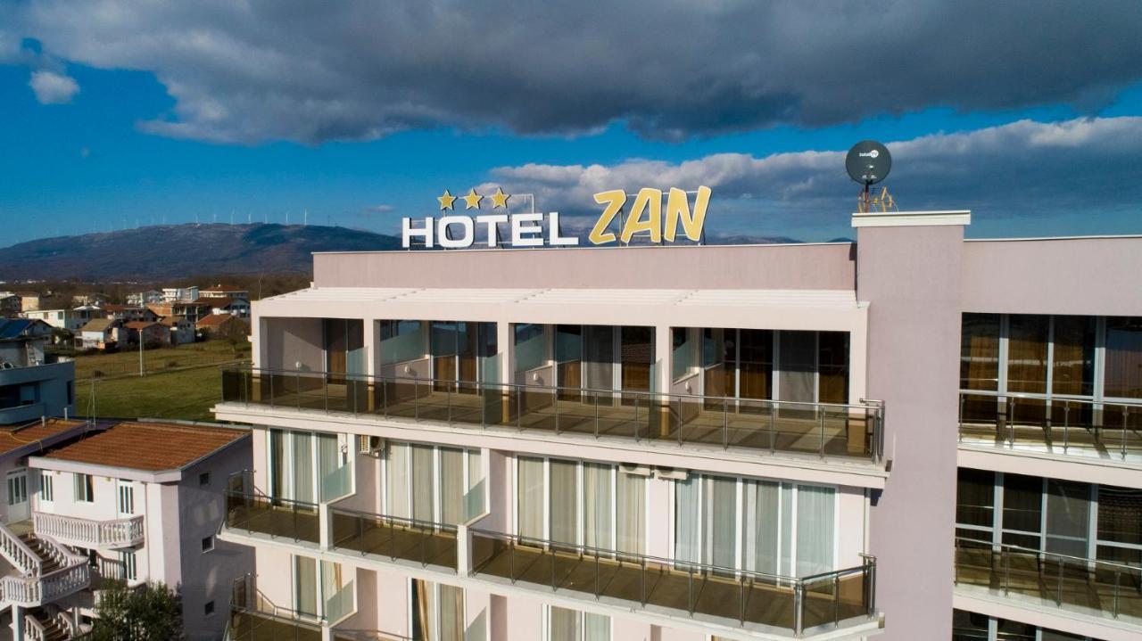 Hotel Zan Ulcinj Esterno foto